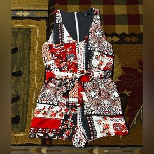 Guess‎ Patchwork Print Romper